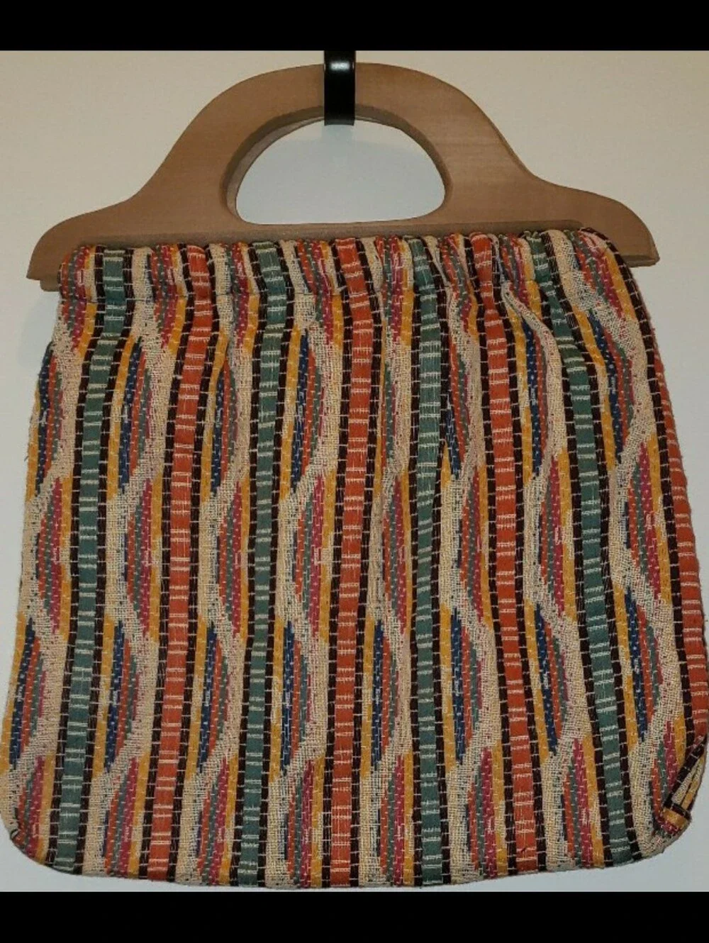 Vintage Mid-Century Hand Bag With Wooden Handles